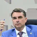 Flávio Bolsonaro diz que tarifaço dos EUA daria 'vitória política' a Lula
