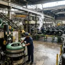Gigante dos pneus fecha fábrica após 64 anos e demite 150 funcionários