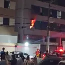 Incêndio atinge apartamento e assusta moradores no Costa Azul