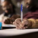 Mais de 20 concursos públicos oferecem vagas em todo o Brasil