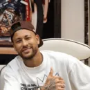Neymar aumenta coleção e gasta US$ 1 milhão com novo relógio de luxo