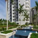 Quem deve condomínio pode ser barrado da piscina? Veja o que diz a lei