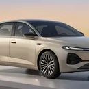 Volkswagen revela novo sedã híbrido que promete 2 mil km de autonomia