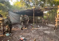 Acampamento do tráfico: polícia desarticula grupo criminoso em zona rural