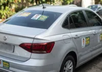 Adesivo eleitoral no carro anula seguro? Saiba como evitar problemas