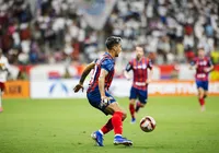Após pedir pra deixar o Bahia, Kike Olivera volta ao time titular no BaVi