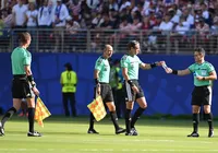 Árbitro da Copa envolvido em polêmica com Trump apita o BaVi