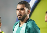 Arcanjo lamenta gols perdidos, mas vê derrota "do grupo" no BaVi
