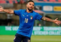 Astro italiano campeão da Eurocopa assina com clube da Série B
