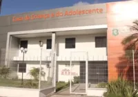 Bebê de 10 meses morre após estupro; dois homens são presos
