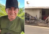 Caminhão de Amado Batista perde controle e destrói casas