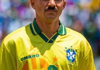 Campeão do mundo pelo Brasil é preso ao embarcar para a Copa nos EUA