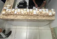 Carro com R$ 1,3 milhão em dinheiro é interceptado pela PM em rodovia da Bahia