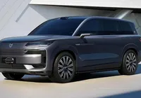 Carro de luxo de R$ 800 mil de famosa tem teto estrelado; veja detalhes