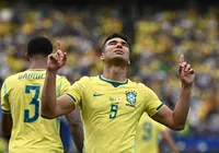 Casemiro se torna o atleta com mais jogos sem perder em Copas do Mundo