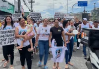 Caso Léo Lanches: familiares e amigos protestam em avenida de Salvador