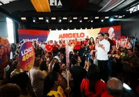Com apoio de 10 prefeitos, Angelo Almeida lança campanha à reeleição em Feira de Santana