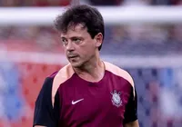 Corinthians esteve mais perto de vencer o Bahia, afirma Fernando Diniz