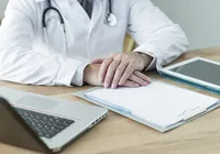Crimes contra médicos e professores podem ter penas mais duras