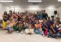 Dança sem som: Flipelô é palco de oficina inclusiva para surdos