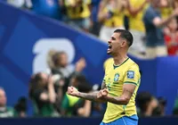 Decisivo, Bruno Guimarães diz que Copa vai encurtar sua carreira