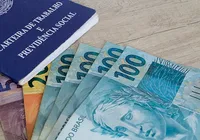 Desemprego cai no Brasil e bate recorde histórico