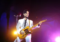 Dez anos após sua morte, Prince ganha novo álbum com músicas inéditas