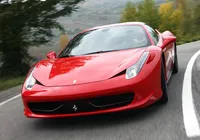Empresário cai em golpe e troca Ferrari de R$ 4 milhões por relógio falso imagem
