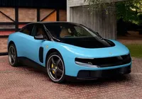 Ferrari lança primeiro modelo elétrico; veja preços e detalhes