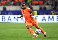 Holanda, possível adversária do Brasil, perde jogador por concussão