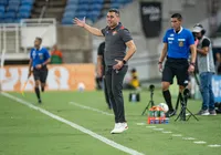 Jair Ventura assume preocupação com dupla de titulares do Vitória