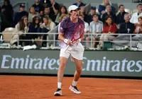 João Fonseca vence Ruud e faz história em Roland Garros