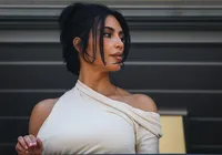 Kim Kardashian vai ao GP de Mônaco assistir corrida de Lewis Hamilton