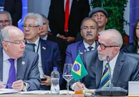 Lula repreende Mauro Vieira após citar intervenção dos EUA no Brasil