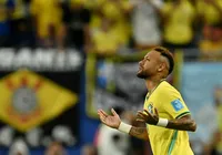Márcia Sensitiva faz alerta e pede exorcismo para Neymar