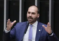 Moraes rejeita pedido e Eduardo Bolsonaro sofre nova derrota no STF