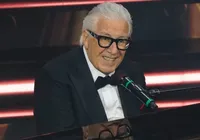 Morre cantor e compositor Peppino di Capri, do sucesso 'Champagne'