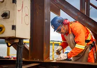 Neto segue negando ponte, mesmo com canteiros de obras a todo vapor
