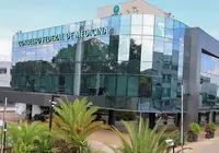 Norma sobre harmonização facial por dentistas é suspensa pela Justiça