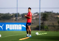Novo atacante do Bahia, Alejo Véliz faz primeiro treino no CT