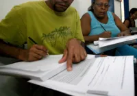 Número de analfabetos e taxa de analfabetismo seguem em queda na Bahia