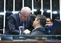Otto Alencar e Alcolumbre se reúnem para decidir futuro da escala 6x1 imagem
