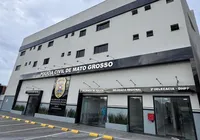 Pai espanca filha de 12 anos até a morte após ver conversa com garoto