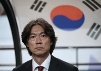 Presidente da Coreia do Sul chama técnico da seleção de incompetente