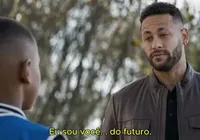 'Quer tentar outra vez?': Neymar comenta vídeo sobre jogar Copa 2030