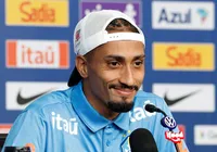 Raphinha abre o jogo sobre render menos na Seleção do que no Barcelona