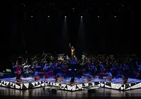 Reabertura do TCA é marcada por sincretismo cultural e identidade