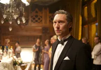 Série da Netflix com 9 episódios e muito mistério para domingo (12/07)