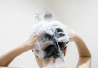 Shampoo de marca famosa é recolhido por risco de bactéria perigosa