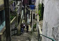 Suspeito de roubar celulares é preso com carro de R$ 1 mi em Salvador